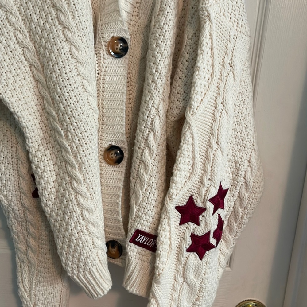 Taylor Swift Red Cardigan